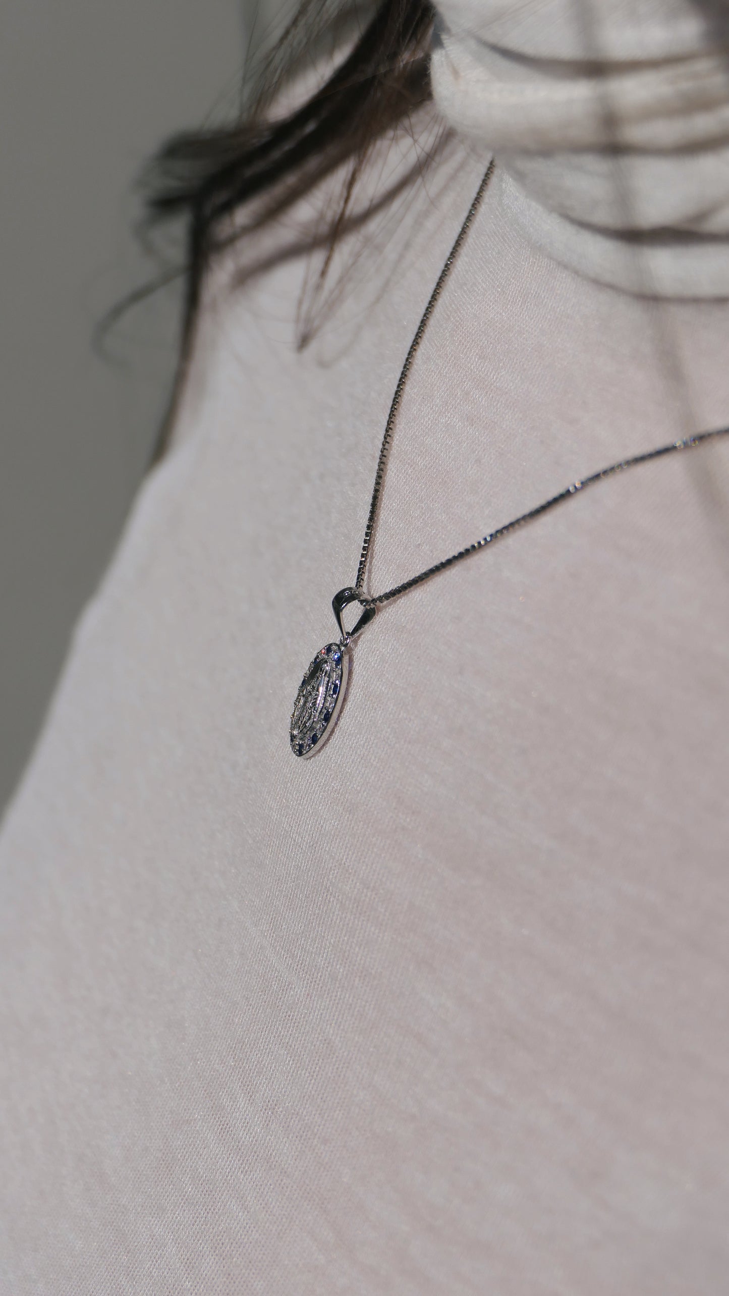Collana Blue